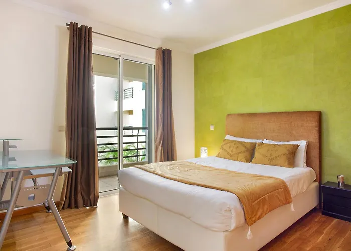 Caires Apartman Funchal