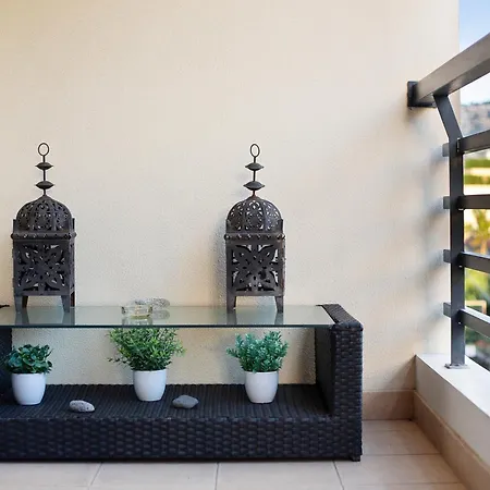 Caires * Funchal (Madeira)